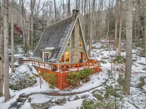 Exterior - 233 Cherry Rd, Boone, NC 28607 photo 4 of 4