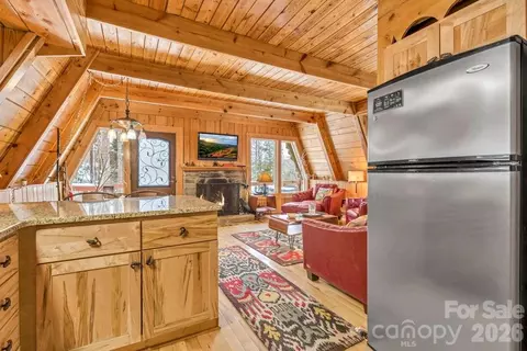 Kitchen - 233 Cherry Rd, Boone, NC 28607 photo 4 of 4