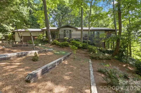 56 Cardinal Cir, Tryon, NC 28782 photo 2