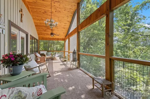 56 Cardinal Cir, Tryon, NC 28782 photo 25