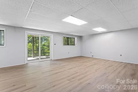56 Cardinal Cir, Tryon, NC 28782 photo 21