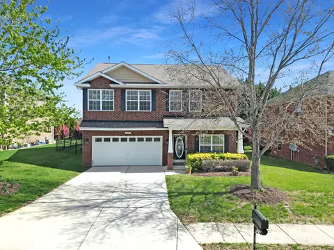 2492 Glyncastle Way, Gastonia, NC 28056
