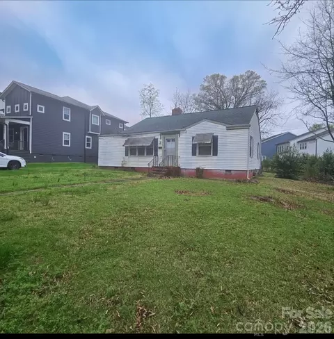 1040 Drummond Ave, Charlotte, NC 28205