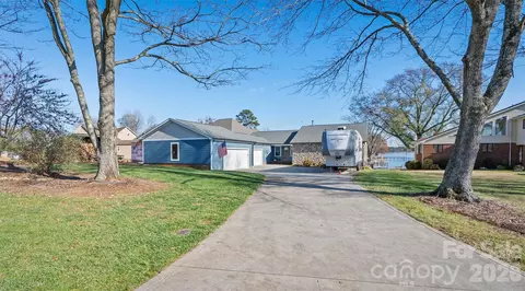 2488 Primm Rd, Denver, NC 28037
