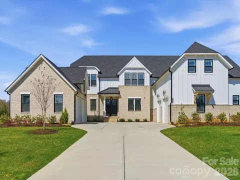 1008 Broadmoor Dr, Marvin, NC 28173