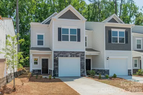 5628 Ringneck Rd, Charlotte, NC 28216