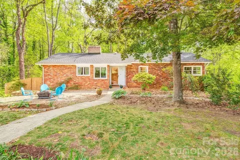 32 Pinehurst Rd, Asheville, NC 28805