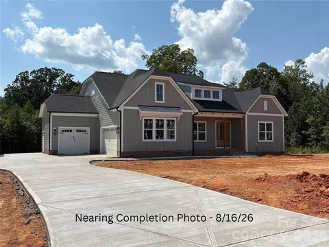 1264 Sage Pine 15 Cir #15, Clover, SC 29710
