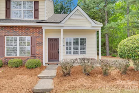 17039 Greenlawn Hills Ct, Charlotte, NC 28213