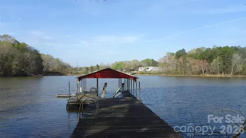 169 Hamptons Cove Rd, Troutman, NC 28166