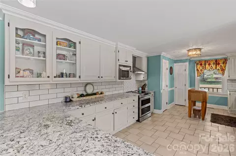 Kitchen - 529 Langley Rd, Lancaster, SC 29720 photo 2 of 4