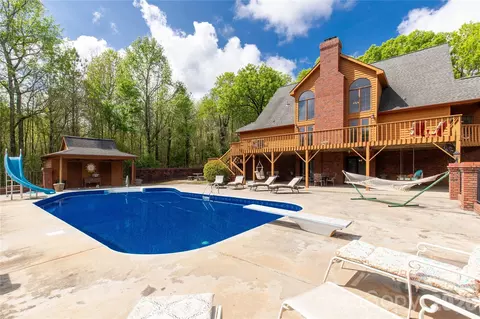 529 Langley Rd, Lancaster, SC 29720