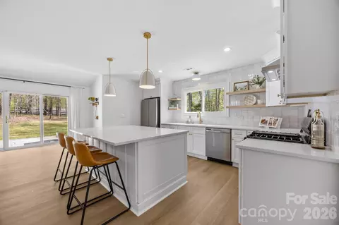 Kitchen - 304 Epperstone Ln, Matthews, NC 28105 photo 2 of 2