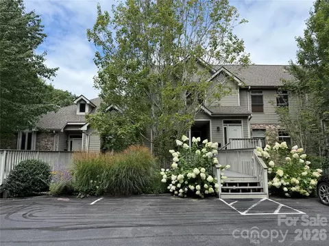 10 Stoney Falls 4203 Loop #4/203, Burnsville, NC 28714