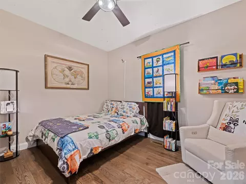 Bedroom - 1711 Plantation Loop, Morganton, NC 28655 photo 5 of 6