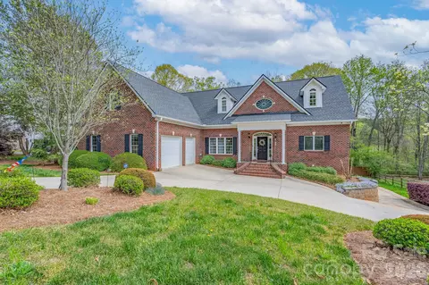 2172 Raven Dr, Rock Hill, SC 29732