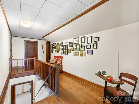 Entry Way - 1771 Drexel Rd, Valdese, NC 28690 photo 2 of 2