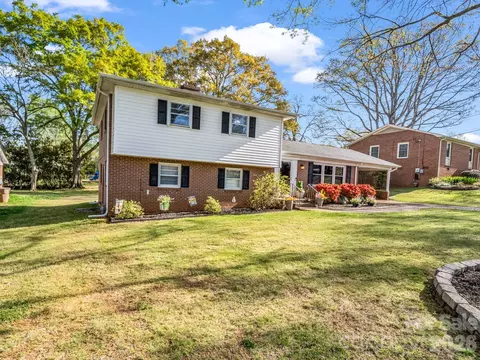 804 Kirby St, Shelby, NC 28152