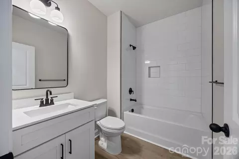 Bath - 165 Eagle Dr, Salisbury, NC 28144 photo 1 of 2