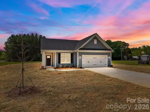 165 Eagle Dr, Salisbury, NC 28144