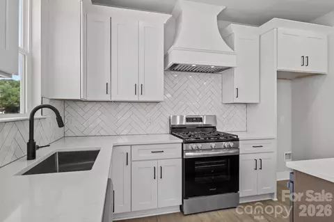 Kitchen - 175 Eagle Dr, Salisbury, NC 28144 photo 3 of 4