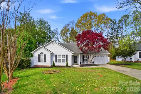 6406 Currywood Pl, Charlotte, NC 28227