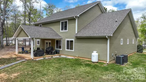 Exterior - 514 Arcadia Ln, Monroe, NC 28112 photo 3 of 7