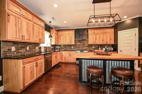 Kitchen - 514 Arcadia Ln, Monroe, NC 28112 photo 3 of 5