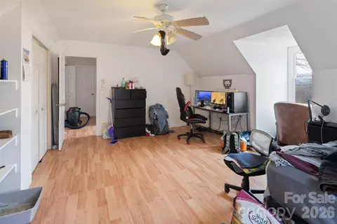 Bedroom - 656 Winterberry Trl, Boone, NC 28607 photo 3 of 11