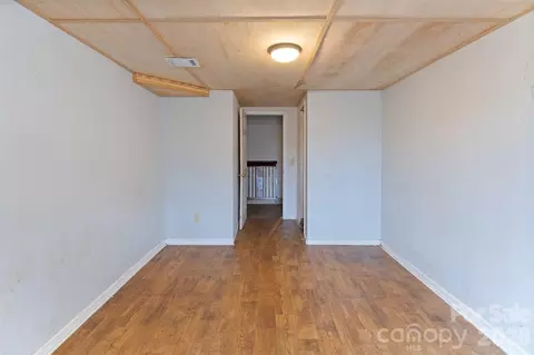 Bedroom - 656 Winterberry Trl, Boone, NC 28607 photo 8 of 11