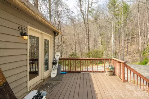 Exterior - 656 Winterberry Trl, Boone, NC 28607 photo 3 of 6
