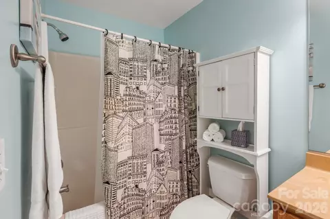 Bath - 94 Foxden 202 Dr #202, Fletcher, NC 28732 photo 3 of 3