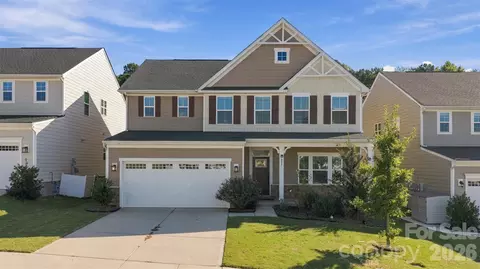 202 Tetcott St, Mooresville, NC 28115