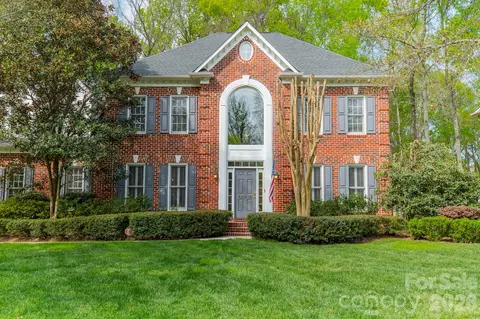 12656 Lahinch Ct, Charlotte, NC 28277