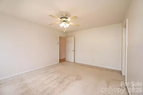 Bedroom - 3410 Overbrook Dr, Conover, NC 28613 photo 5 of 11
