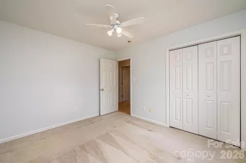 Bedroom - 3410 Overbrook Dr, Conover, NC 28613 photo 8 of 11