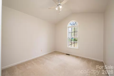 Bedroom - 3410 Overbrook Dr, Conover, NC 28613 photo 9 of 11