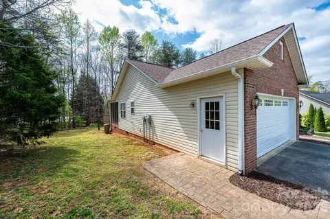 Exterior - 3410 Overbrook Dr, Conover, NC 28613 photo 1 of 8