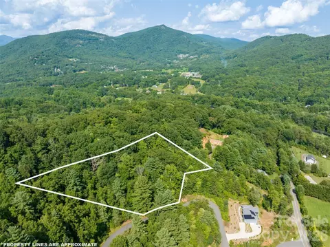 Autumn Trail Lane, Asheville, NC 28803