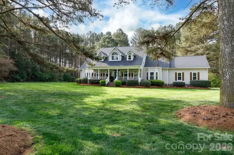 6677 Campbell Rd, York, SC 29745
