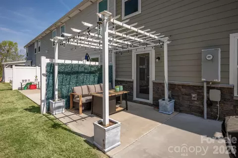 6455 Kinder Ln, Lancaster, SC 29720