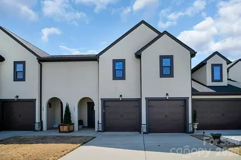 106 Shields Dr, Lincolnton, NC 28092