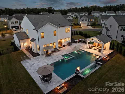 Exterior - 5035 Beacon Ave, Monroe, NC 28110 photo 14 of 15
