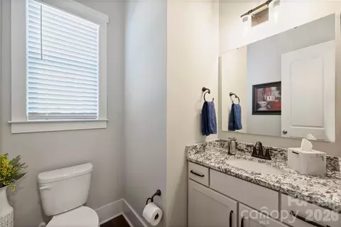 Entry Way - 5035 Beacon Ave, Monroe, NC 28110 photo 4 of 6