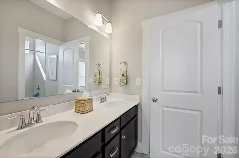 Bath - 5035 Beacon Ave, Monroe, NC 28110 photo 3 of 4