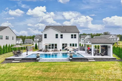 5035 Beacon Ave, Monroe, NC 28110