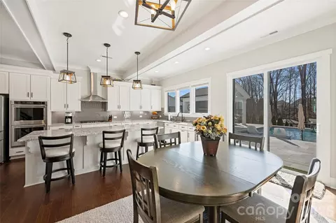 Dining - 5035 Beacon Ave, Monroe, NC 28110 photo 2 of 2