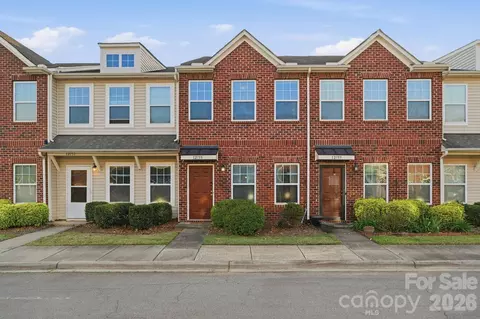 12755 Livengood Ln, Charlotte, NC 28269