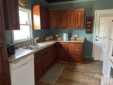 Kitchen - 3695 Nc 9 N Hwy N, Mill Spring, NC 28756 photo 2 of 2