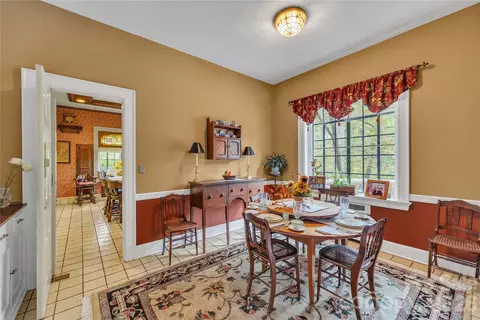 Dining - 5510 S Main St, Salisbury, NC 28147 photo 3 of 4